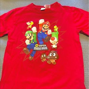 Boys SUPER MARIO BROTHERS T Shirt Sz Med Nintendo
